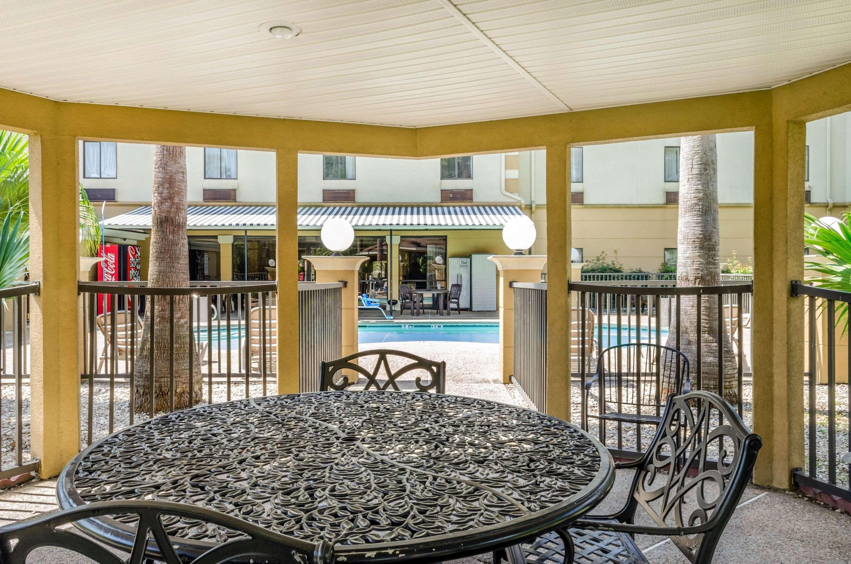 Hotel Wingate By Wyndham Biloxi - Ocean Springs Exterior foto